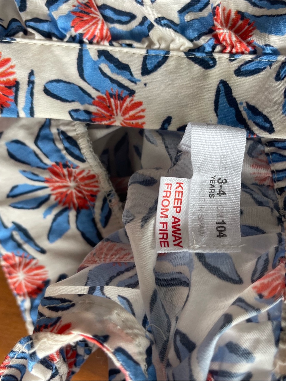 Zara White Sundress with Blue and Coral Flowers (3-4T) - Picture 4 of 4